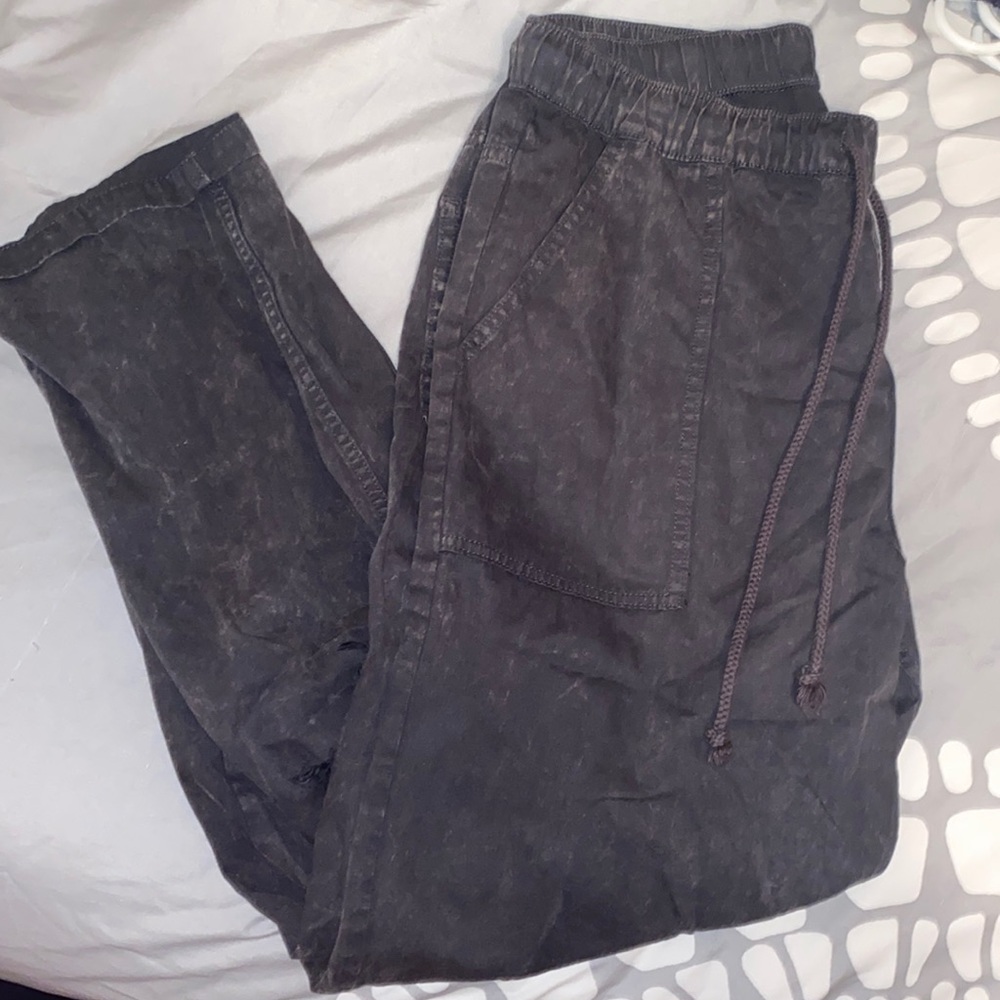 Aerie joggers